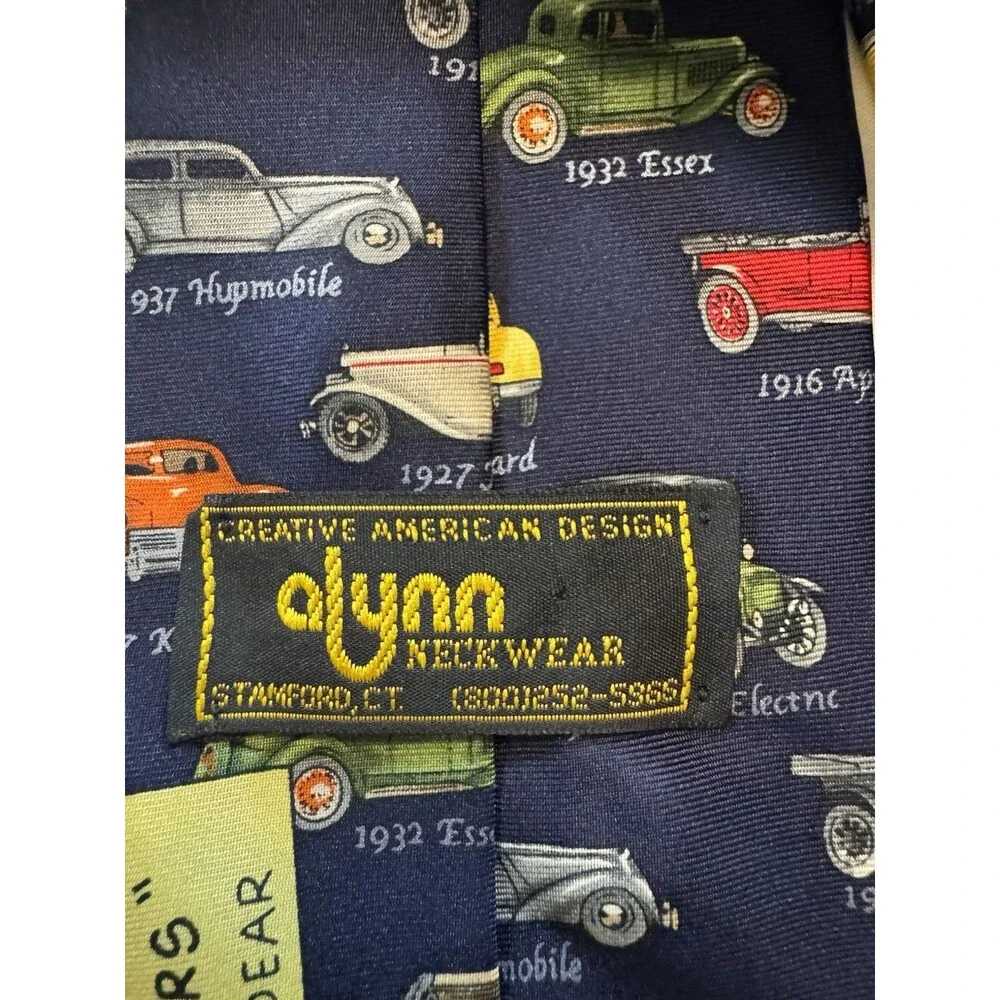 Alynn Neckwear Antique Cars Tie Vintage Classic Cars USA Made Novelty Necktie